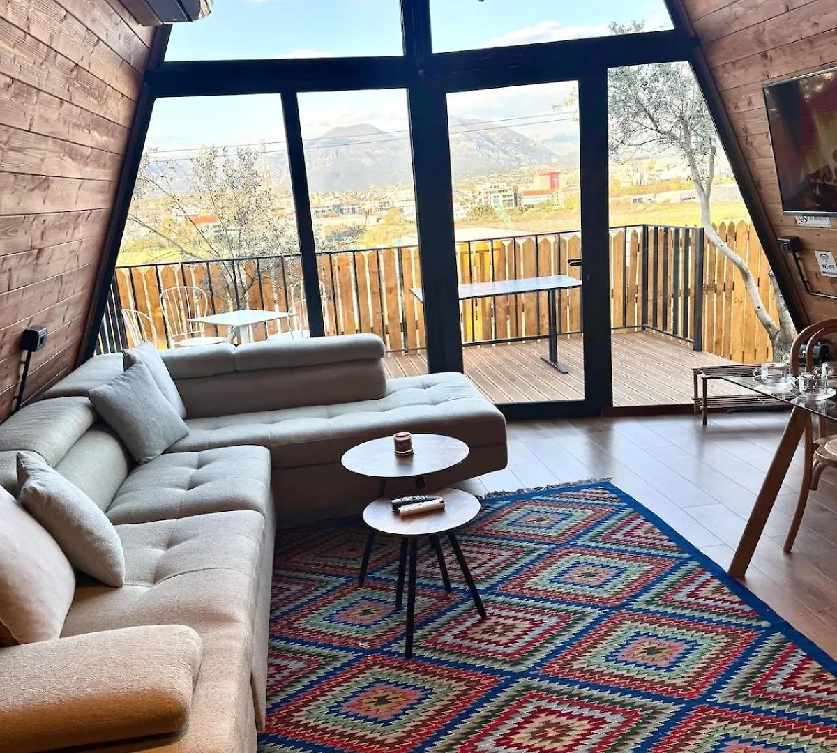 Escape To Nature Calm Intirana Appartement